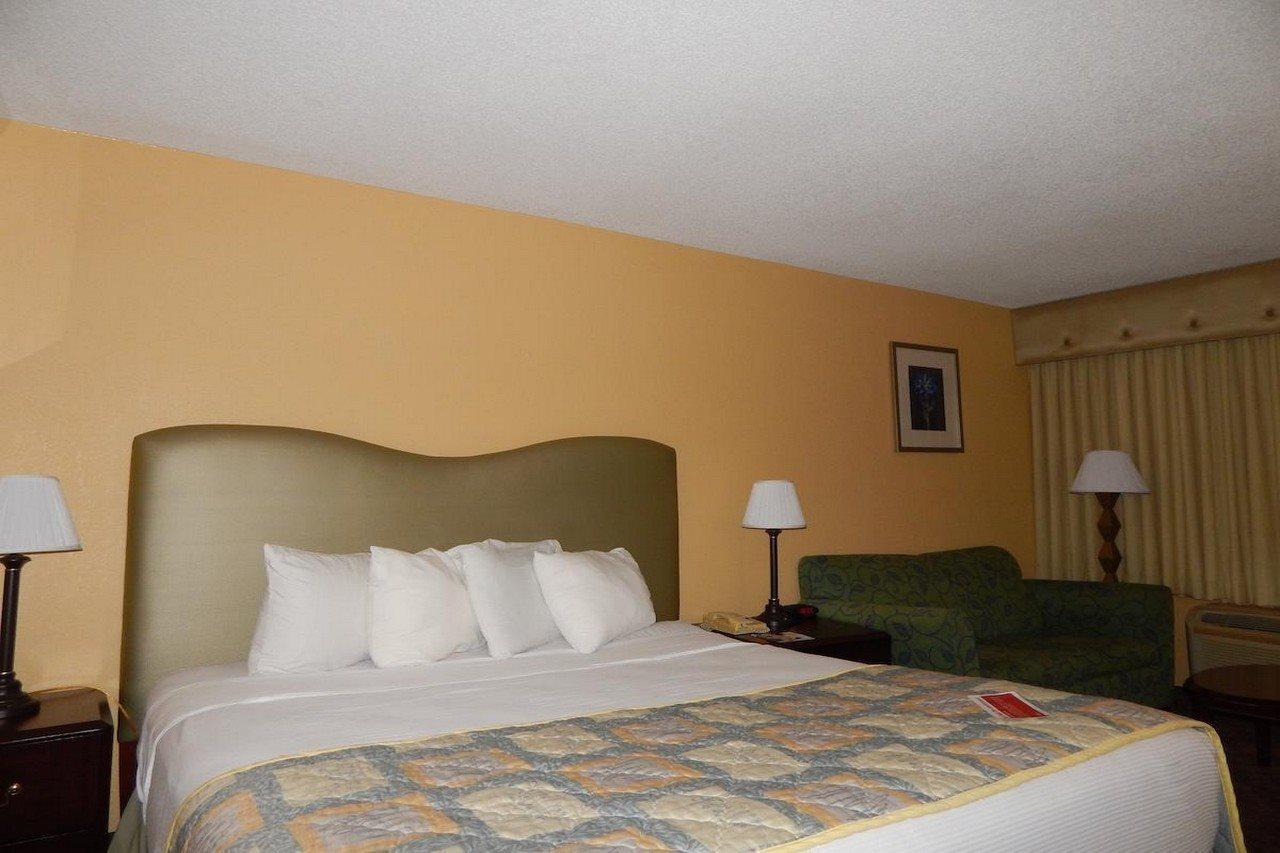 Hotel Ramada By Wyndham Altamonte Springs Near I-4 Exterior foto
