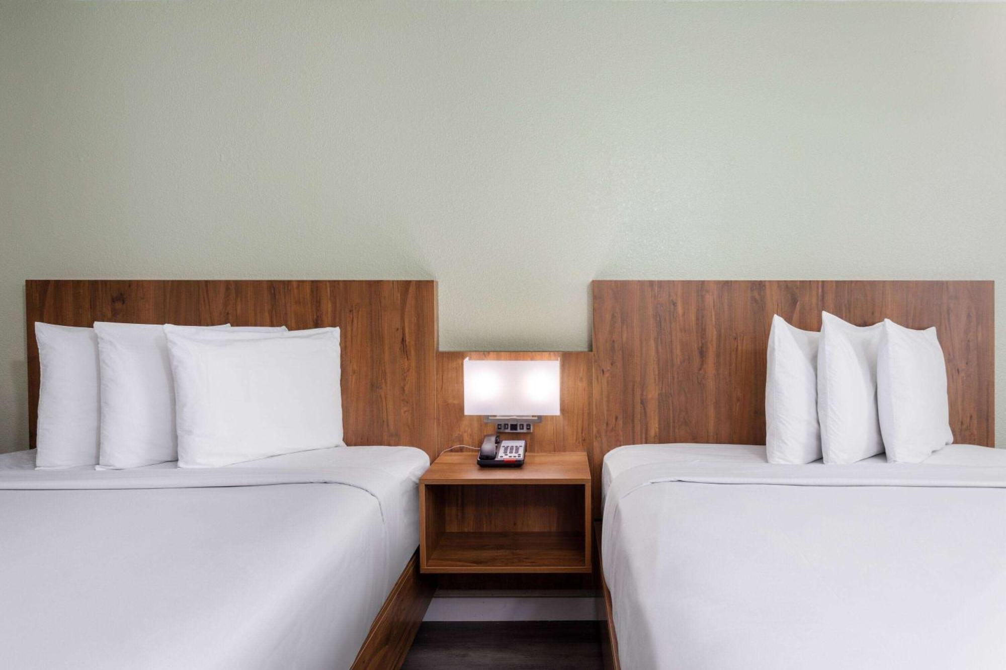 Hotel Ramada By Wyndham Altamonte Springs Near I-4 Exterior foto